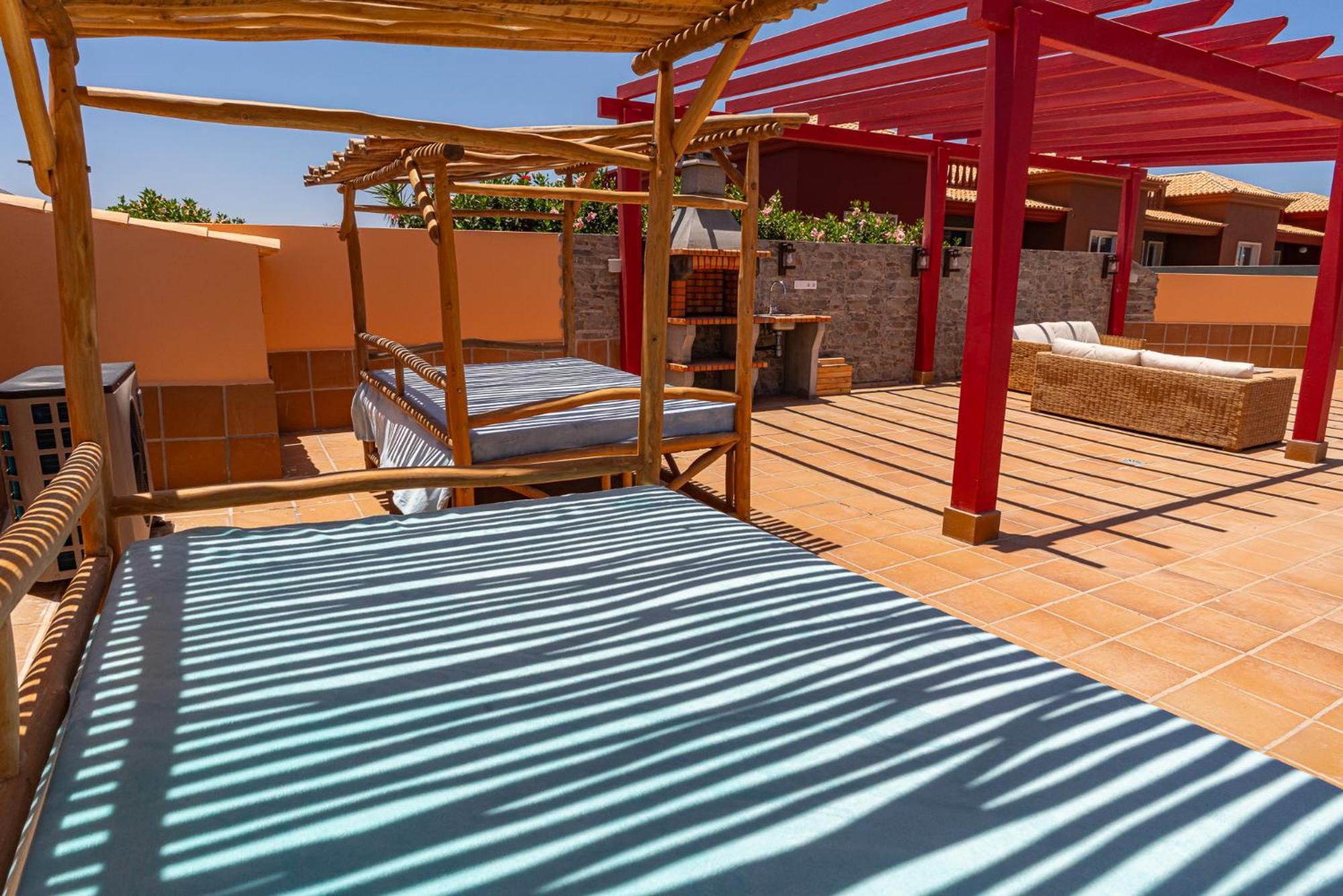 Villa Oceana - Cliffside Retreat Costa De Antigua Kültér fotó