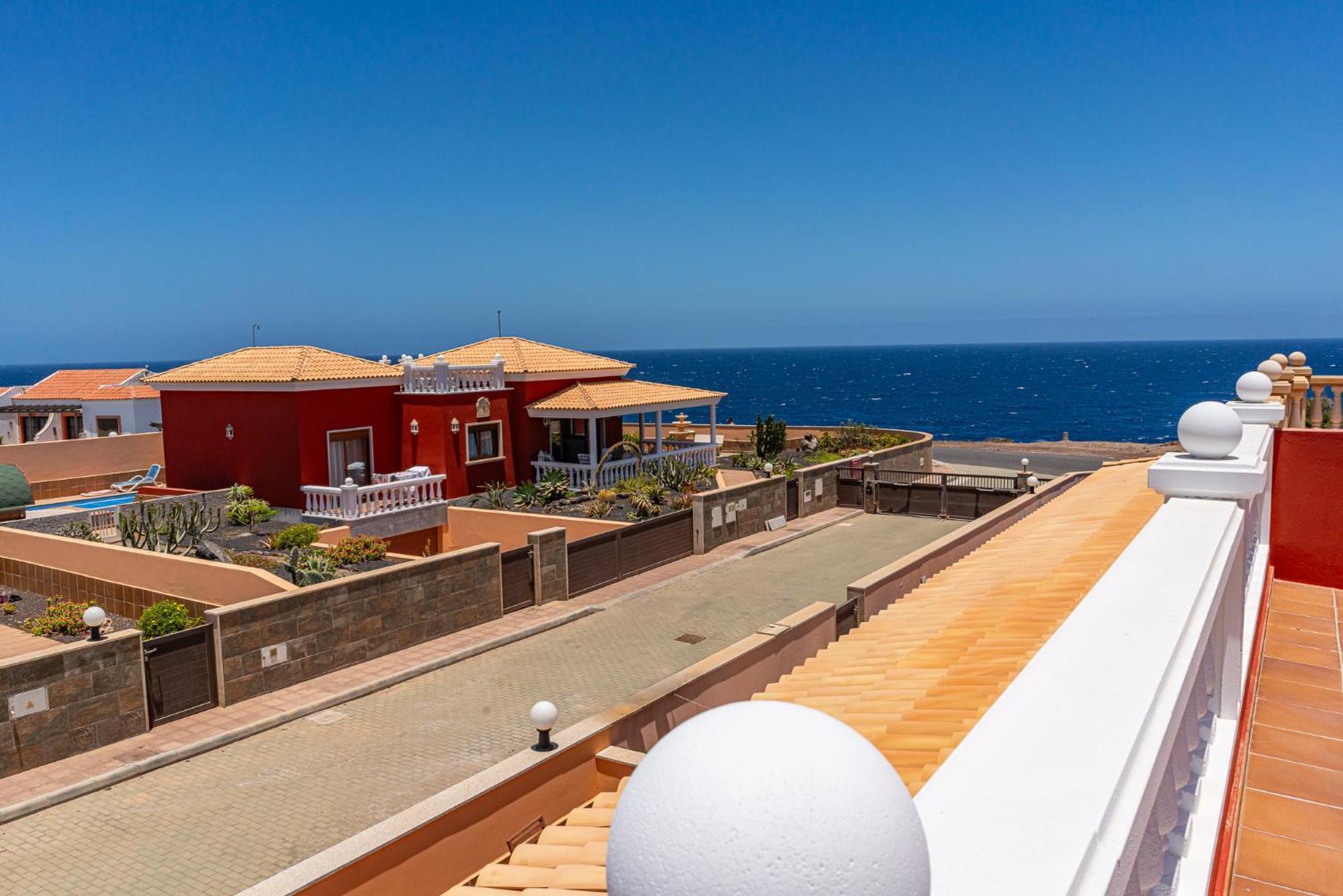 Villa Oceana - Cliffside Retreat Costa De Antigua Kültér fotó