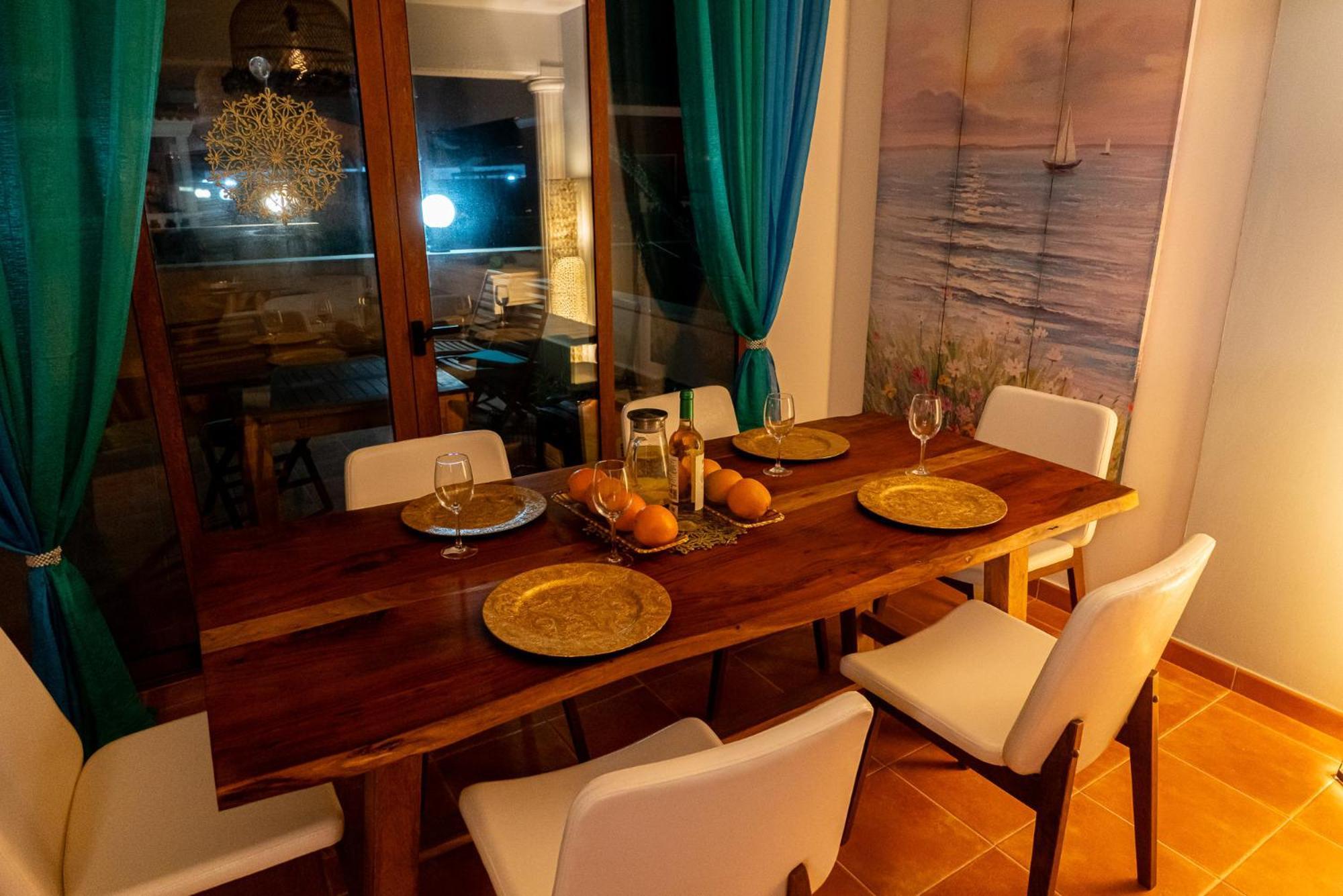 Villa Oceana - Cliffside Retreat Costa De Antigua Kültér fotó